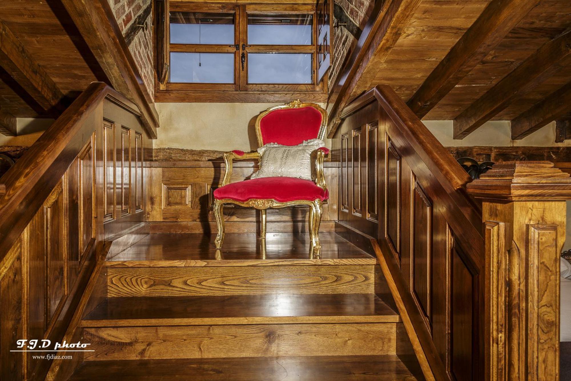 Palacio De Trasvilla Escobedo Room photo
